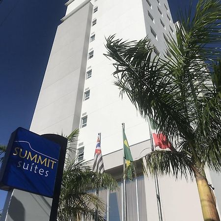Summit Suites Hotel ปินดามอญญานกาบา ภายนอก รูปภาพ