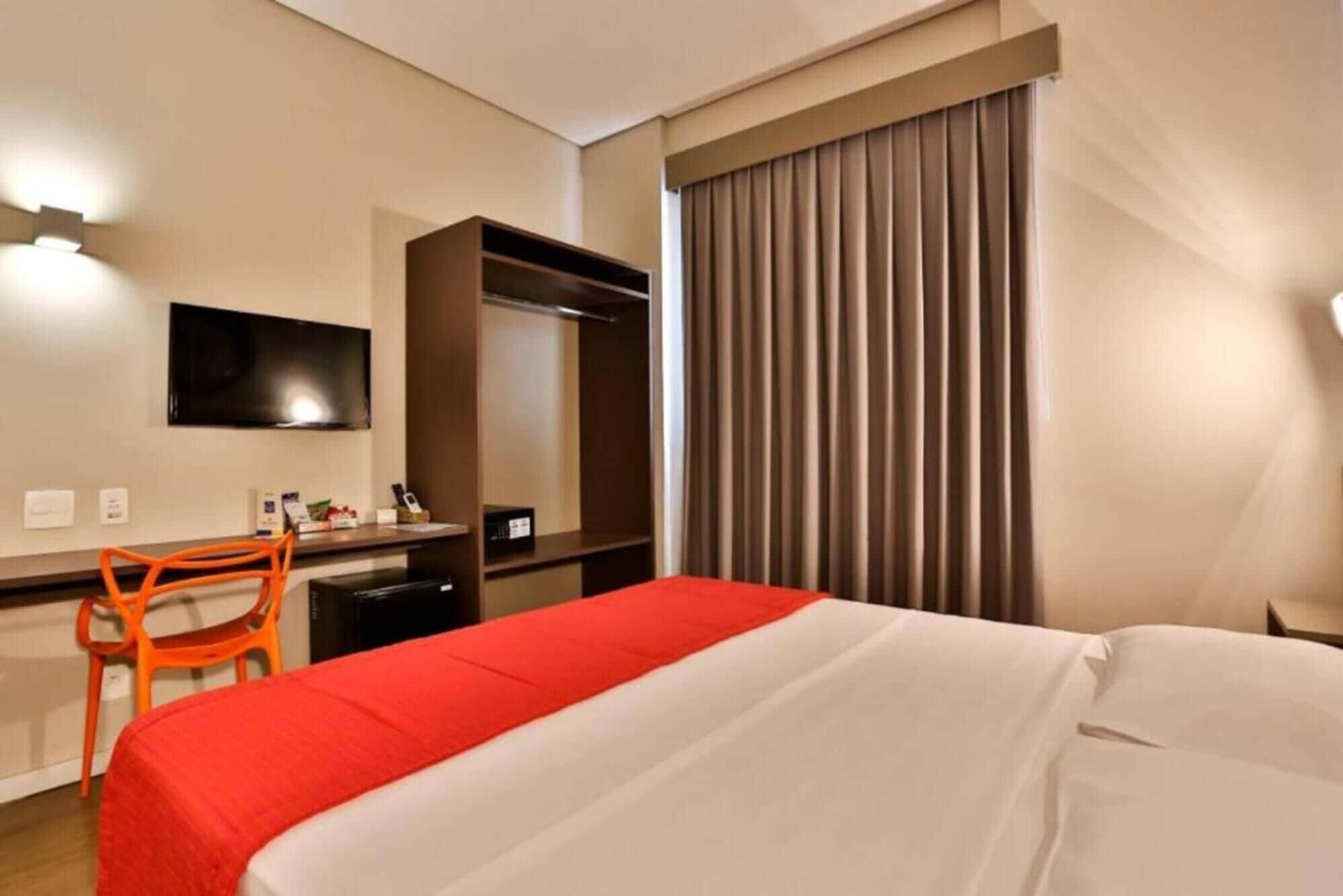 Summit Suites Hotel ปินดามอญญานกาบา ภายนอก รูปภาพ