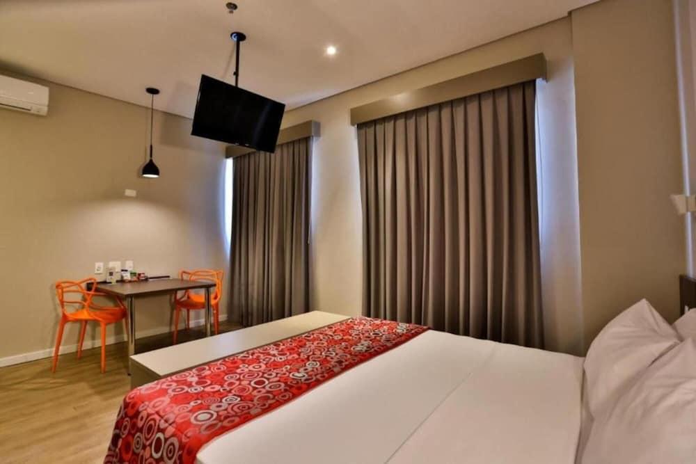 Summit Suites Hotel ปินดามอญญานกาบา ภายนอก รูปภาพ