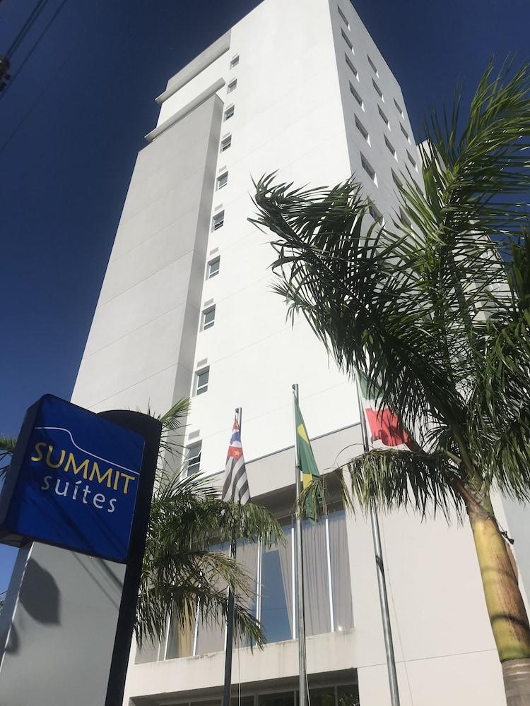 Summit Suites Hotel ปินดามอญญานกาบา ภายนอก รูปภาพ