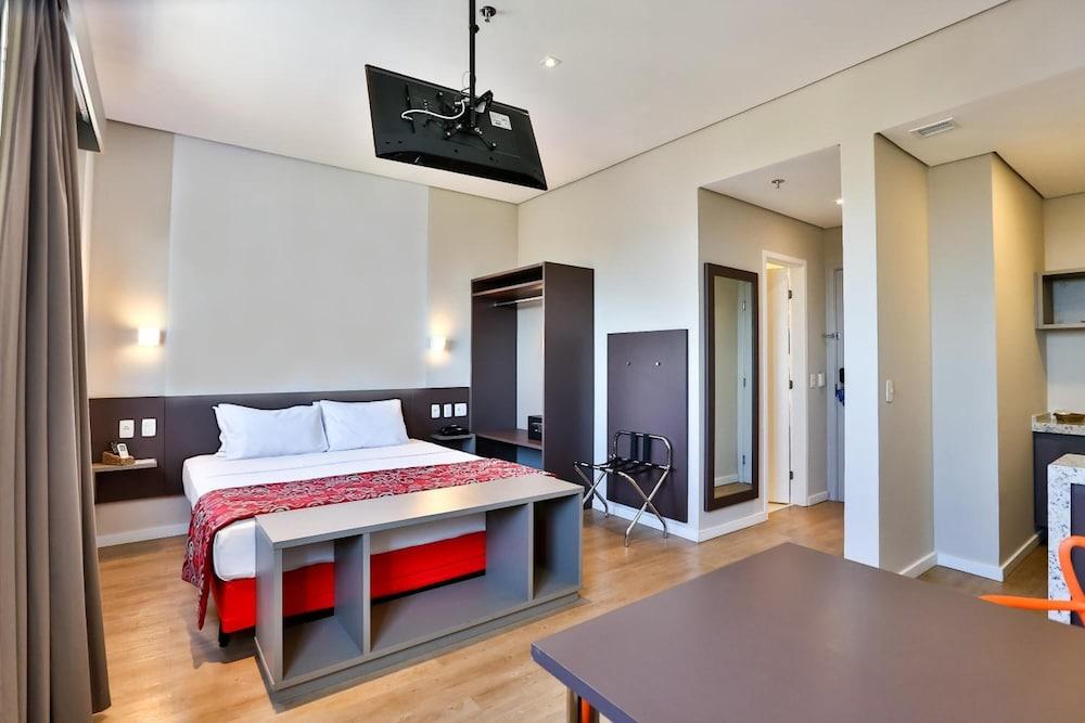 Summit Suites Hotel ปินดามอญญานกาบา ภายนอก รูปภาพ