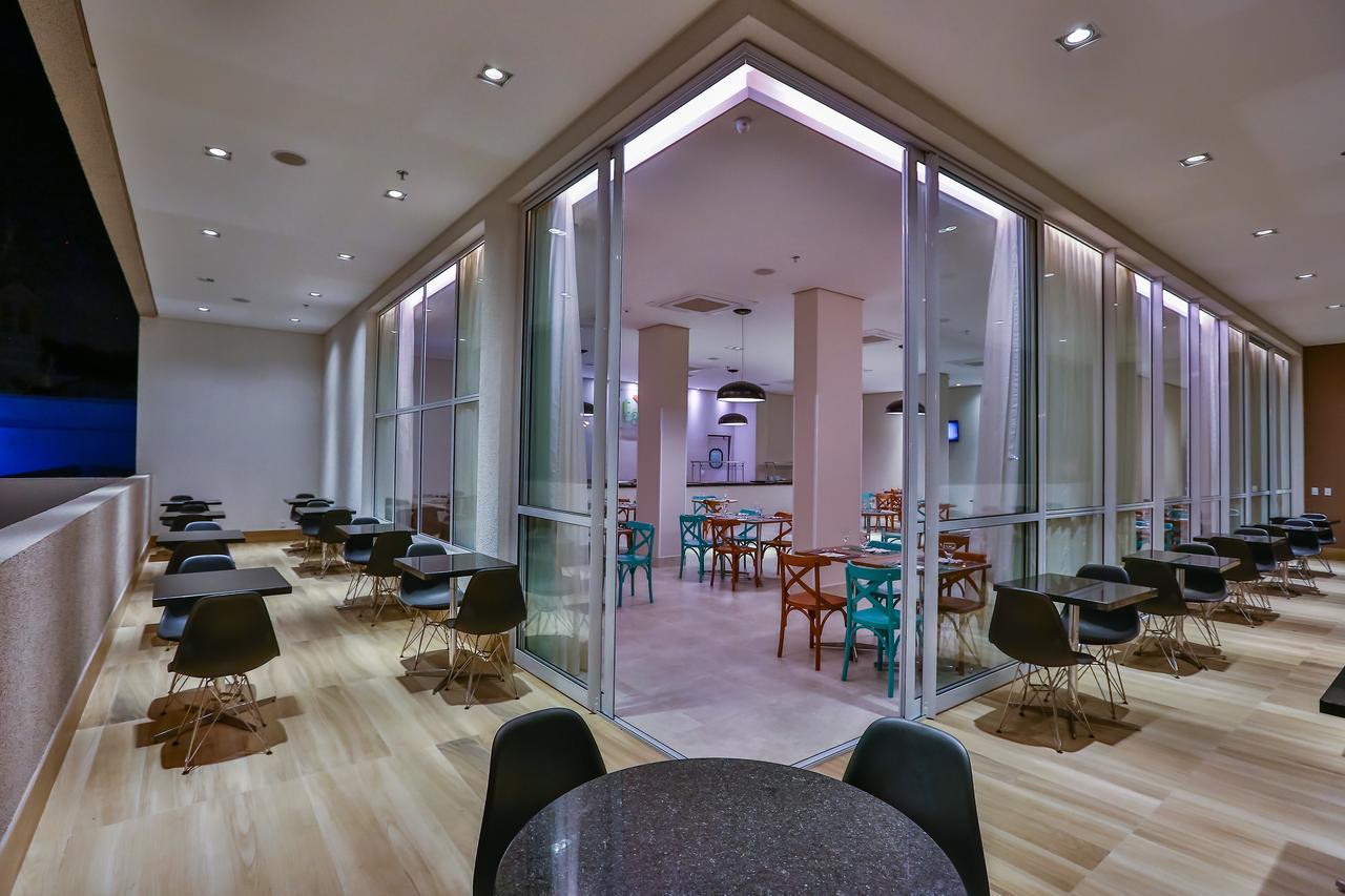 Summit Suites Hotel ปินดามอญญานกาบา ภายนอก รูปภาพ