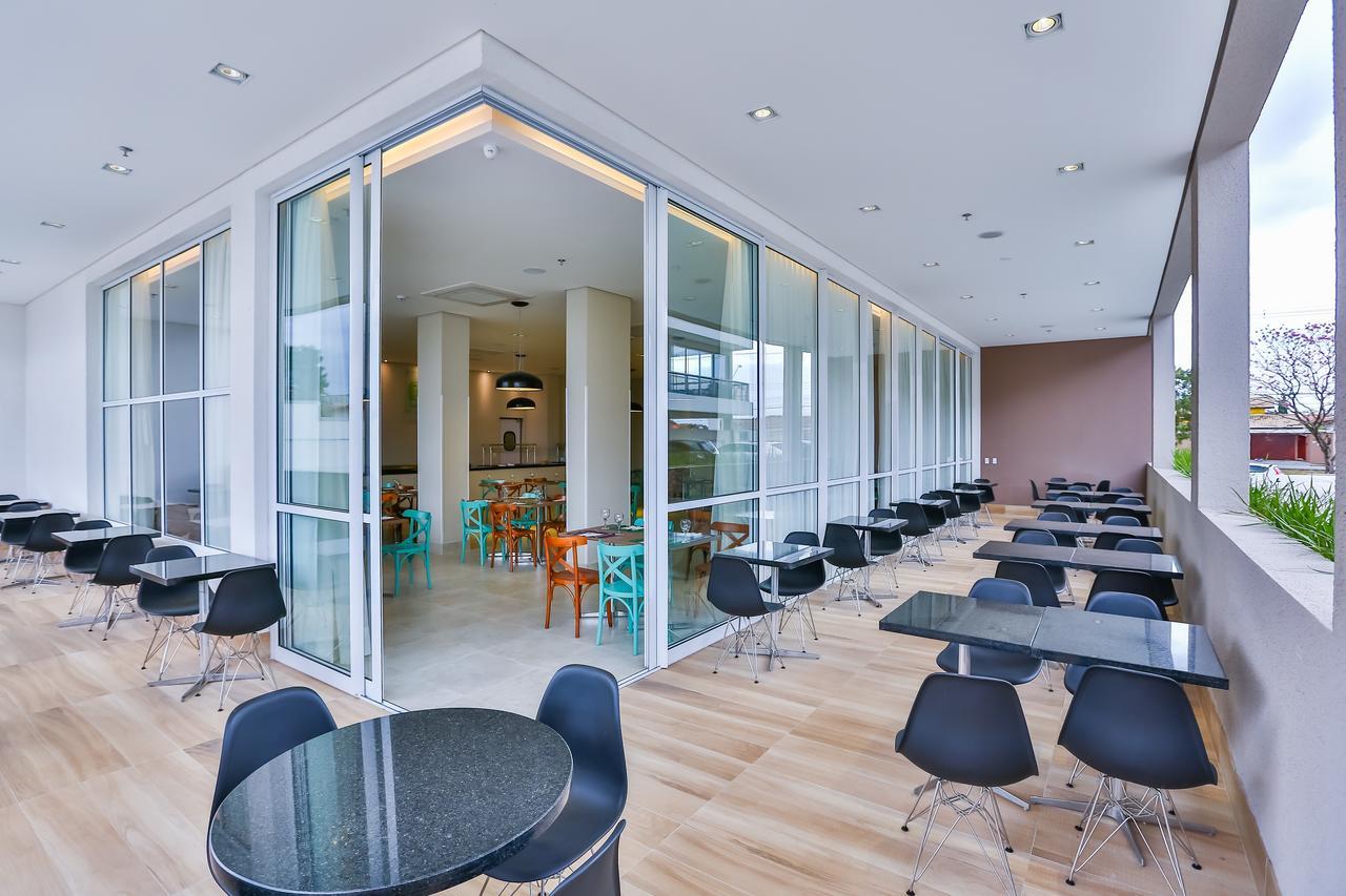 Summit Suites Hotel ปินดามอญญานกาบา ภายนอก รูปภาพ